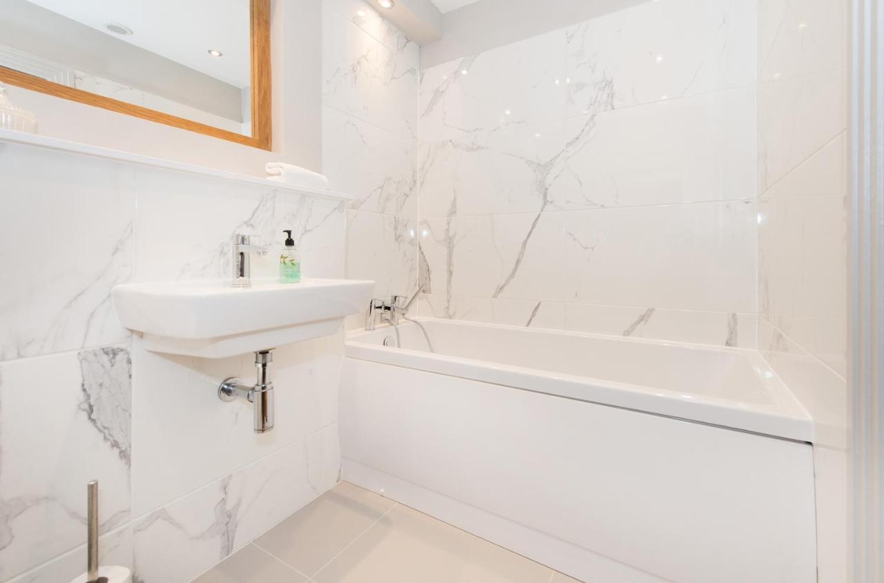 Harrogate Serviced Apartments Exterior photo